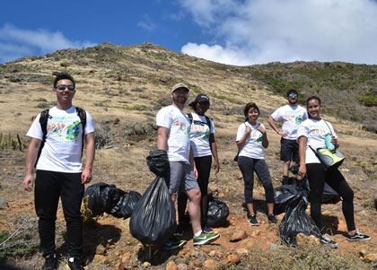 A group of students partnered with Tri-Sport to pick up 24 bags’ worth of litter from the shores along Guana Bay and Geneve Bay, totaling about 80 kg (176 lbs).