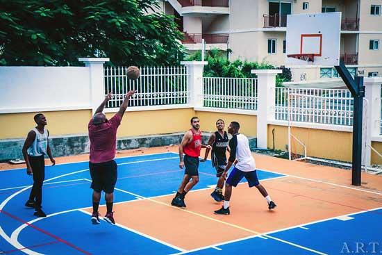 AUC'S Black Medical Association playing basketball