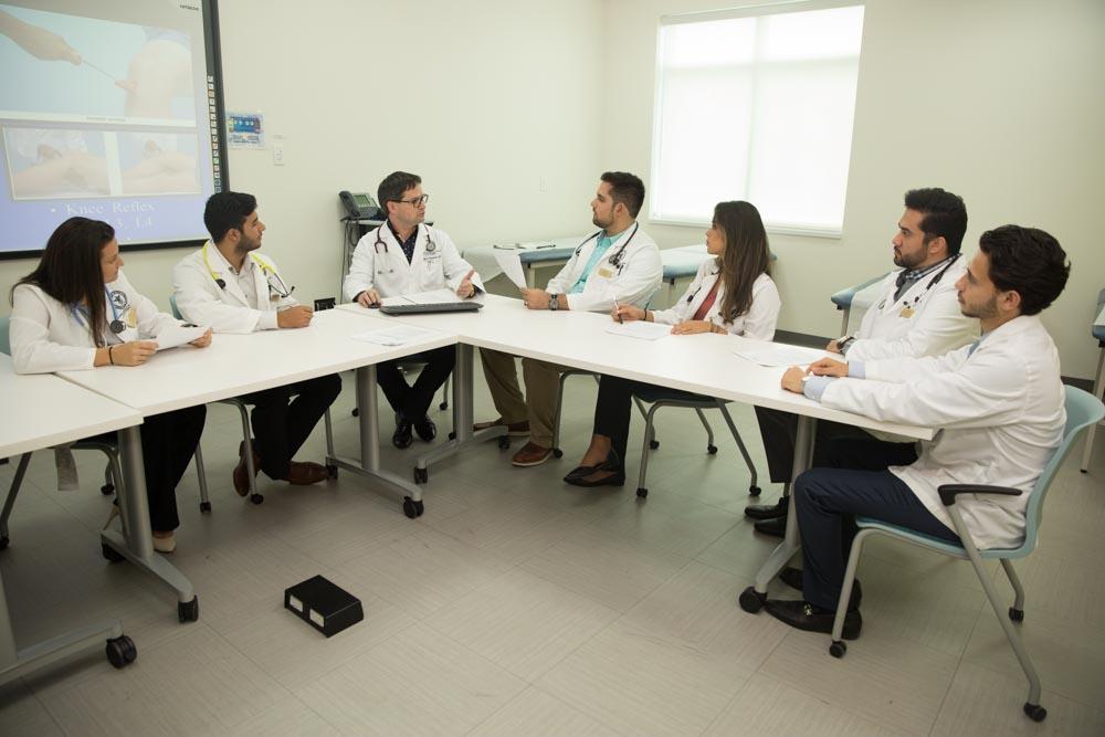Doctors having a meeting 